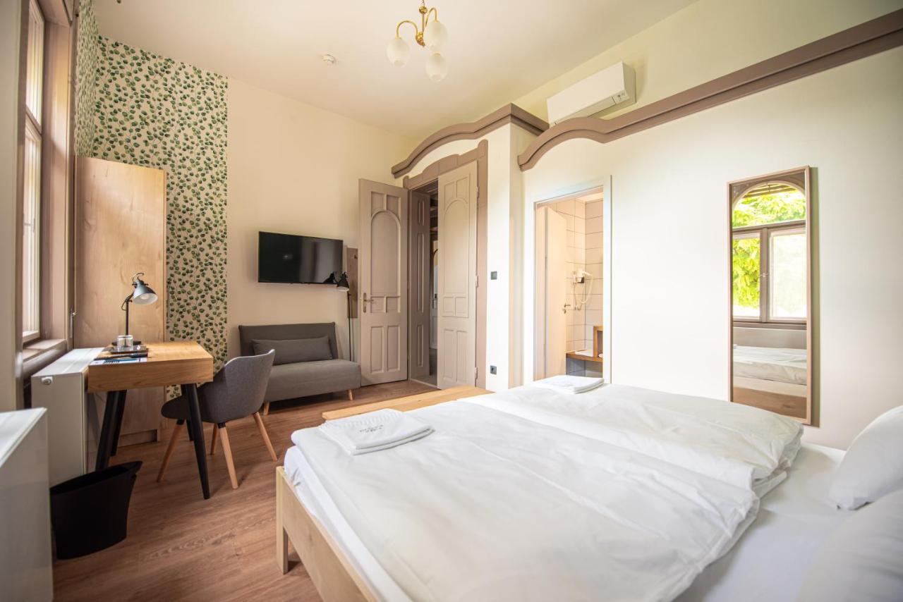 Katarina Birtok Bed and Breakfast Nemesnadudvar Exteriör bild